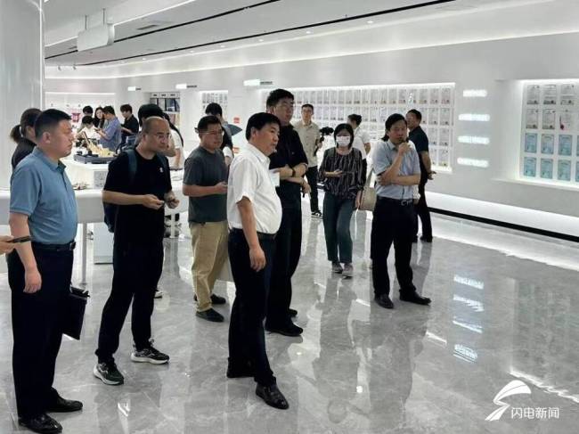 济南：加快链式集群规模化发展推动激光产业发展能级跃升(图1)